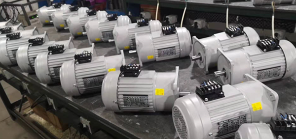 立式法蘭減速電機(jī)，GV28減速電機(jī)，750W減速電機(jī)